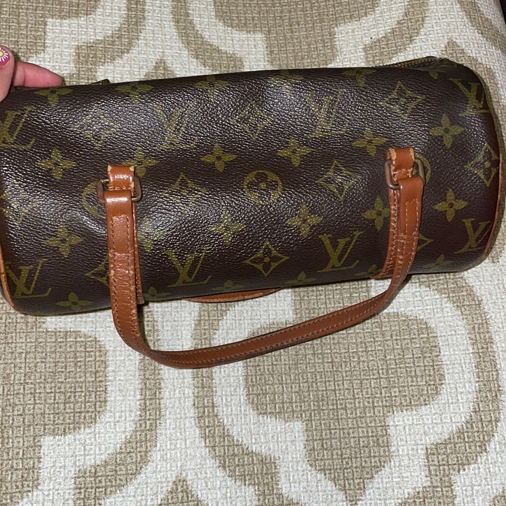 Louis Vuitton papillon 26